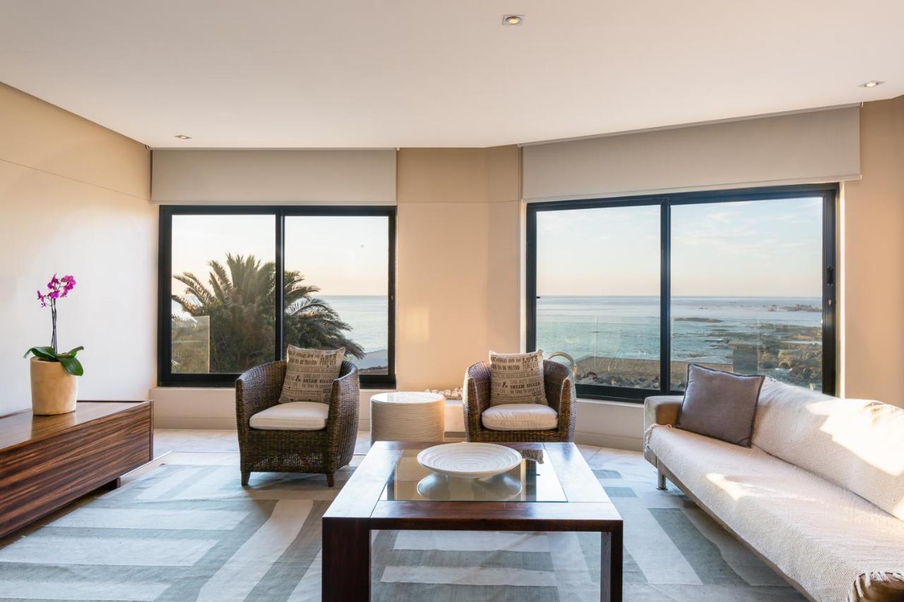 Lions Eye Luxury *